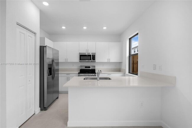 Building Photo - 12947 SW 231st Ter