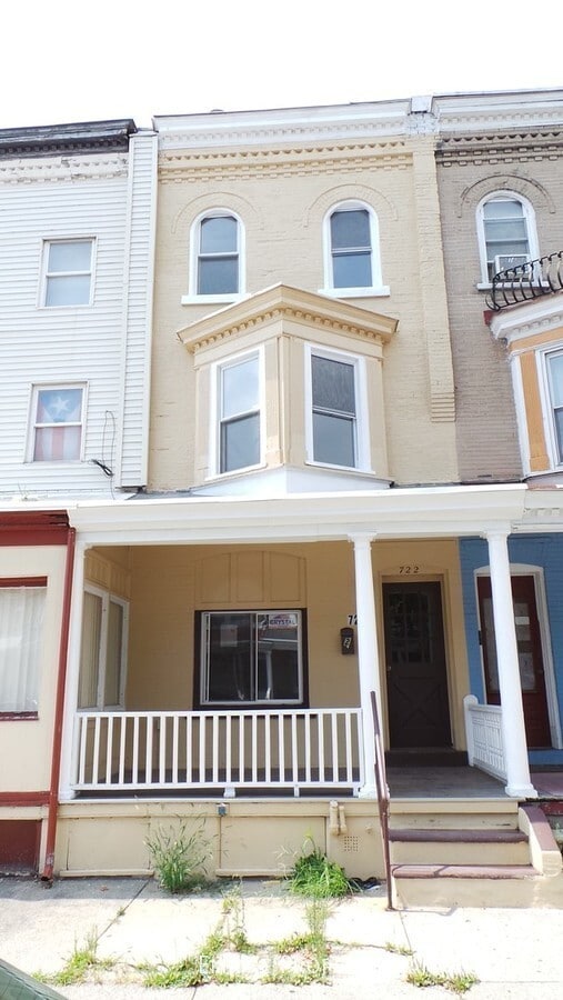 Building Photo - 722 N Ninth St