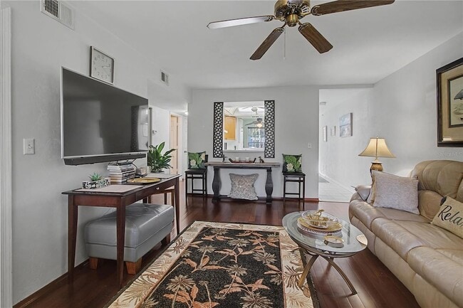 Building Photo - 28201 Pine Haven Way