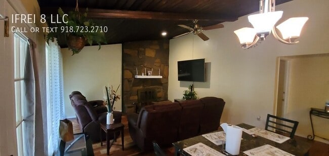 Building Photo - 1435 S 124th E Ave