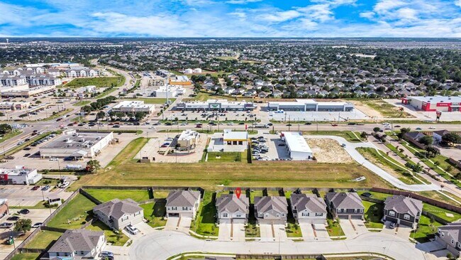 Building Photo - 20519 Prairie Cypress Dr