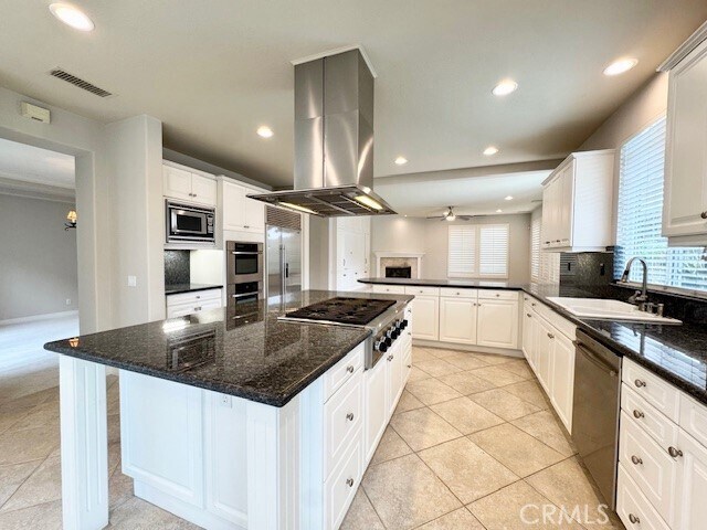 Building Photo - 42 Vela Ct