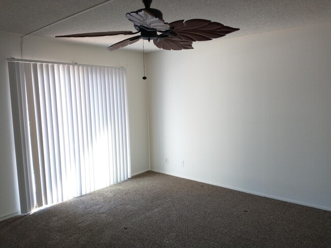 Building Photo - 5314 Los Coyotes Dr