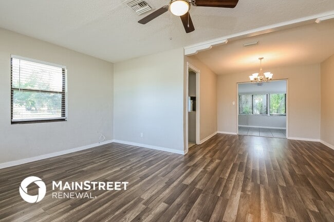 Building Photo - 1245 Elinore Dr