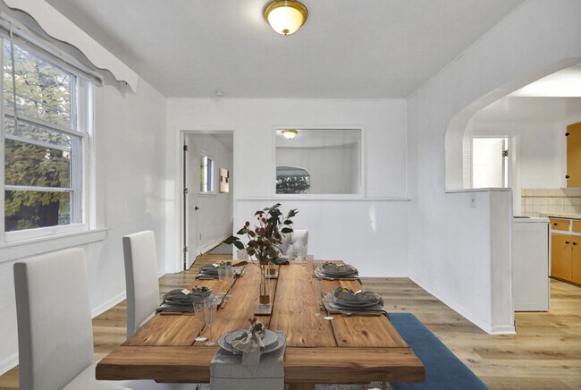 Building Photo - 917 S Pennsylvania Ave