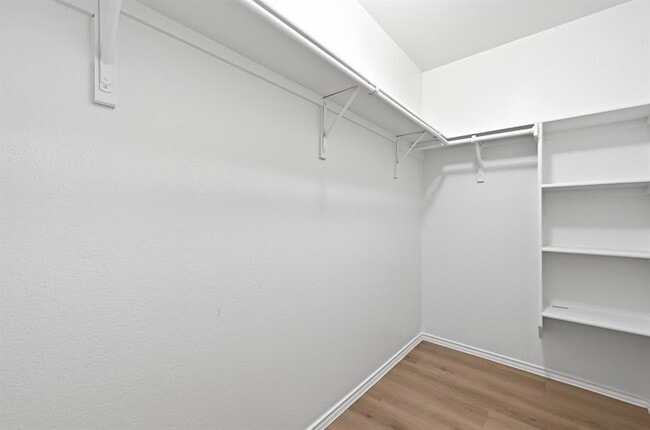 Building Photo - 123 Loon Lake Dr