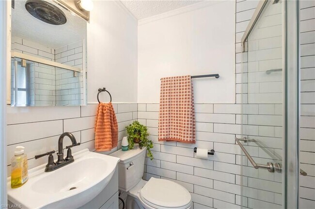 Building Photo - 2261 11th St N