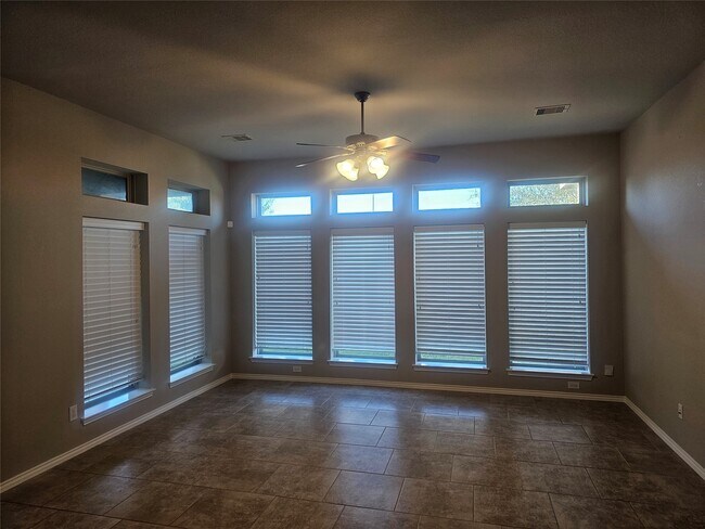 Building Photo - 23826 Via Viale Dr