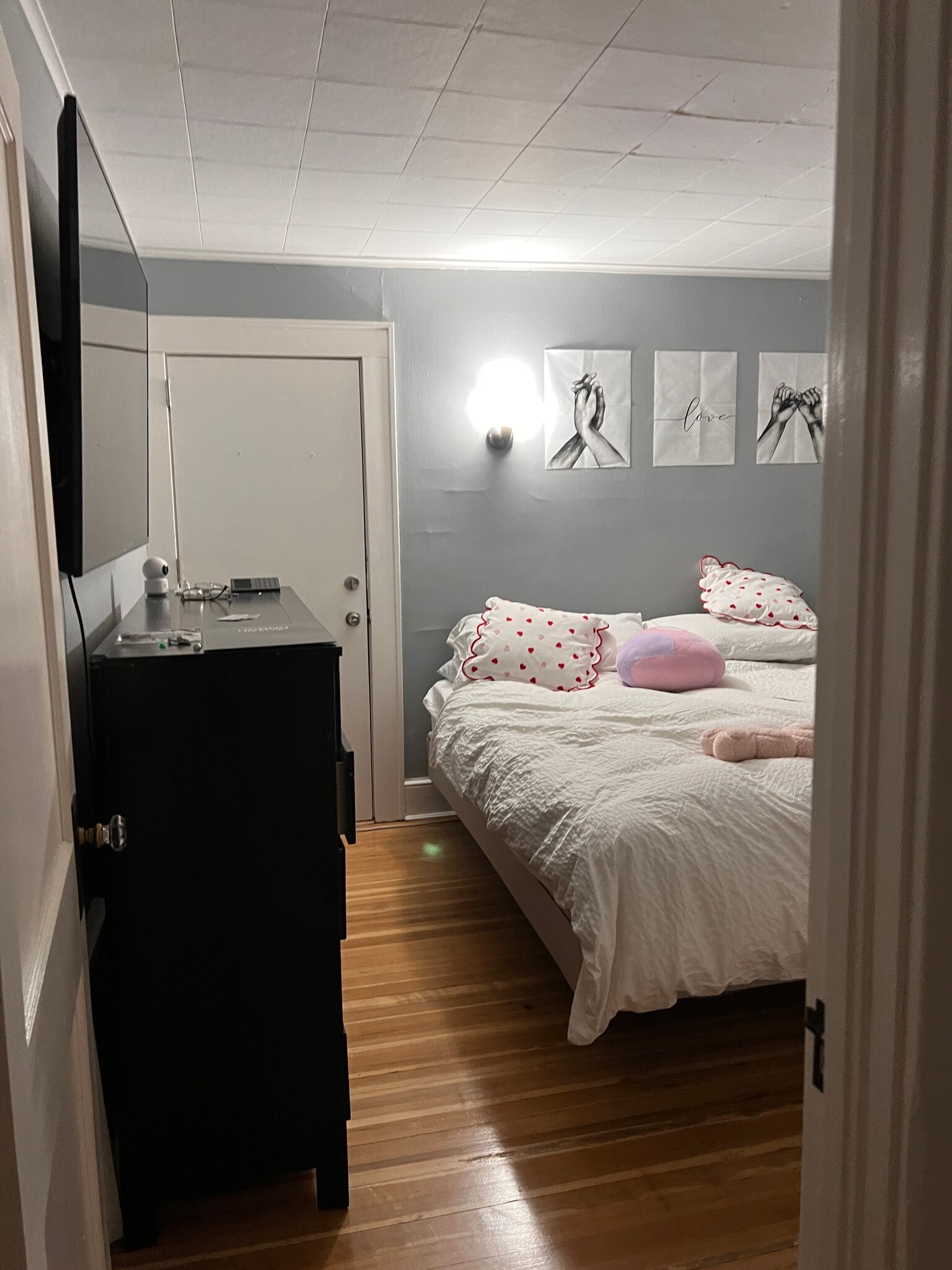 Building Photo - 118 Divinity St