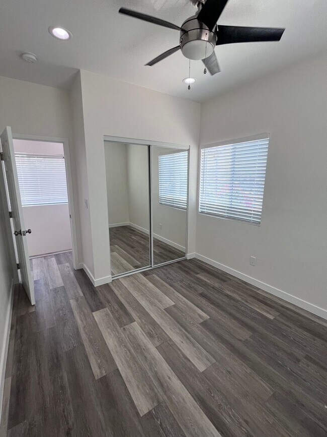 Building Photo - 5215-5217 Catoctin Drive