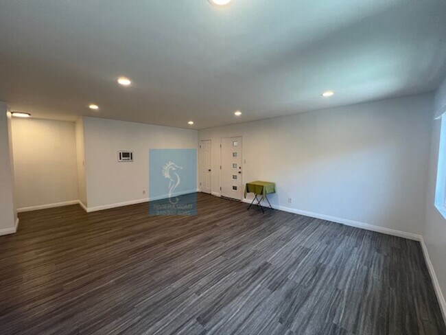 Building Photo - 2979 W 235th St