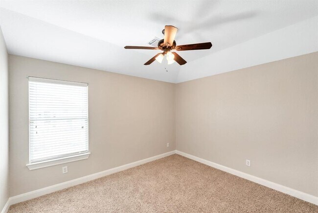 Building Photo - 24935 Crystal Stone Ln