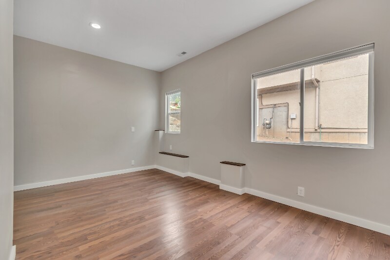 Building Photo - 2154 Wasatch Blvd