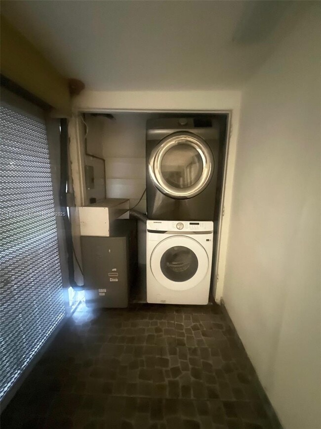 Building Photo - 20380 NW 7th Ave