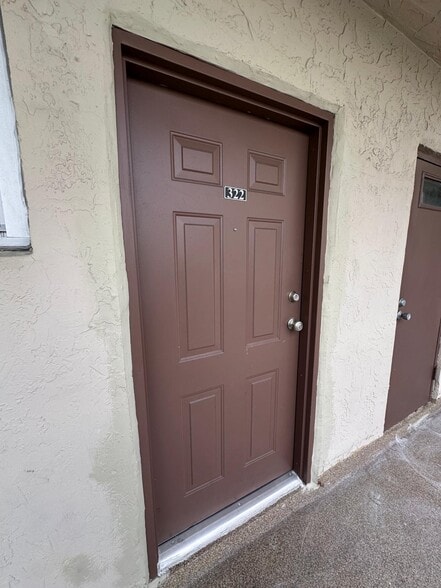 Building Photo - 10900 SW 104th St