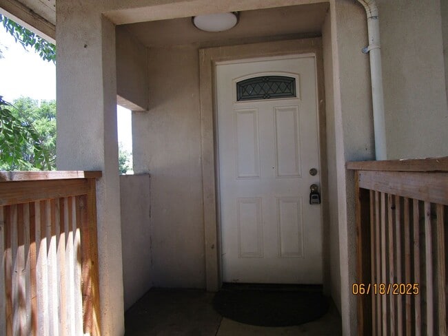 Building Photo - 4177 W Muller Rd