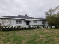 Building Photo - 11931 Veterans Memorial Hwy