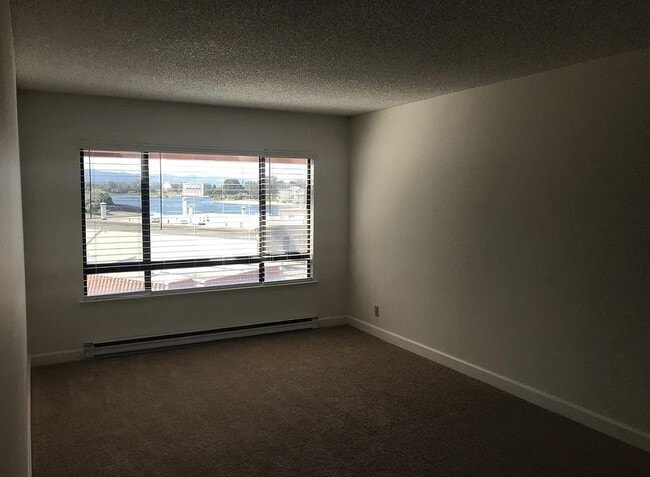 Building Photo - 490 Mariners Island Blvd