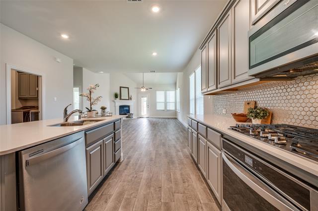 Building Photo - 15814 Talamore Ln