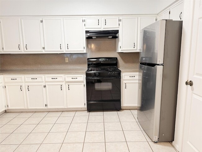 Building Photo - 11910 Stout Oak Trail