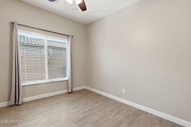 Building Photo - 10915 E Rafael Ave