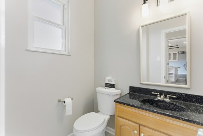 Building Photo - 10118 Lonesome Pine Dr