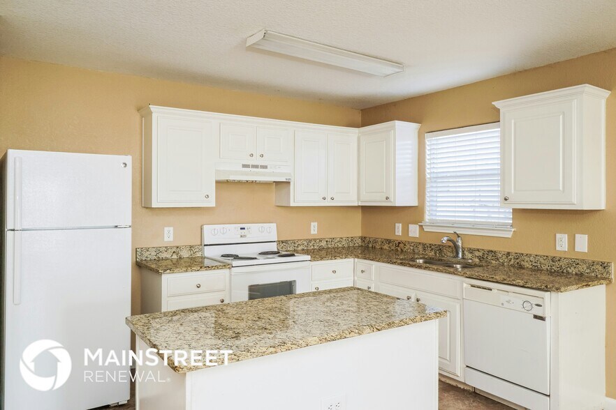 Building Photo - 5822 Blonde Canyon