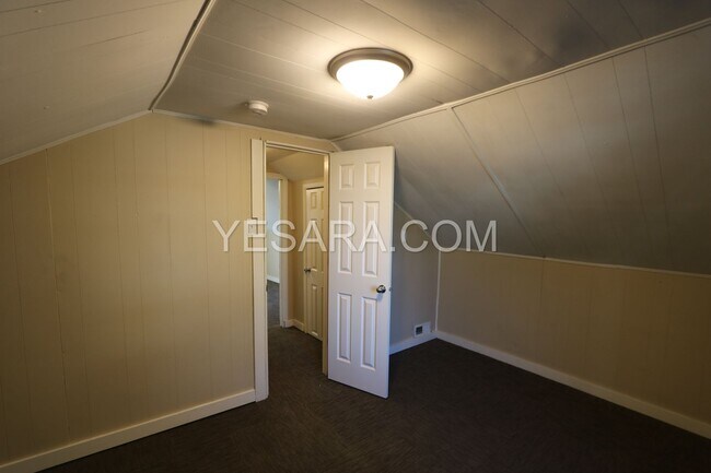 Building Photo - 1418-1418 Smith St