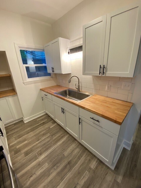 Remodeled Kitchen - 1620 N Jackson St
