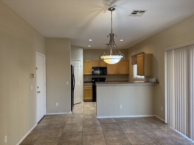 Building Photo - 3 bedroom in Cooper Commons Chandler!