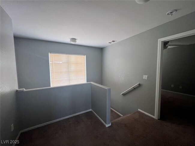 Building Photo - 1084 Dancing Vines Ave