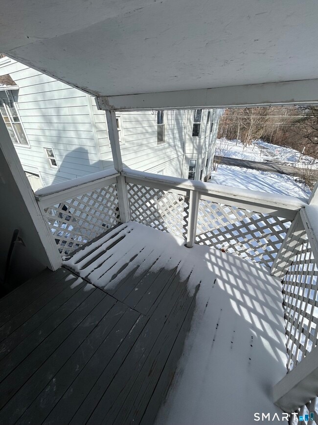 Building Photo - 168 High St