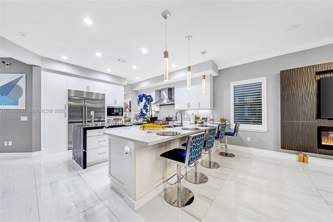 Building Photo - 16849 Pierre Cir