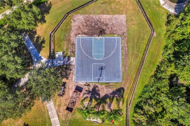 Building Photo - 19303 Water Maple Dr