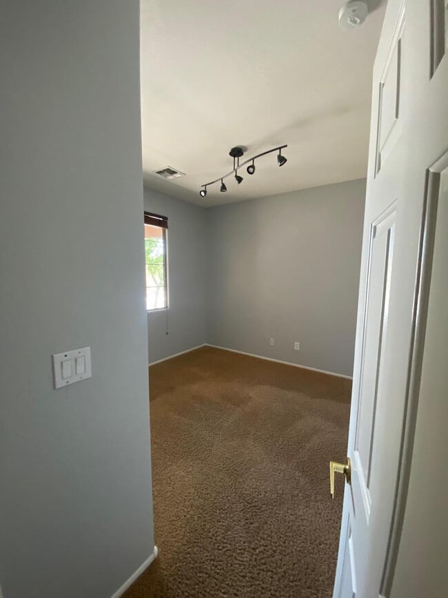 Building Photo - 40936 N Citrus Canyon Trail