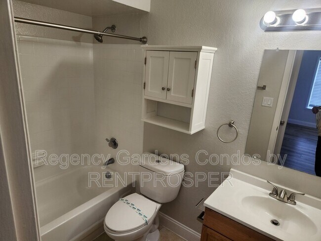 Building Photo - 4367 Thornbriar Ln