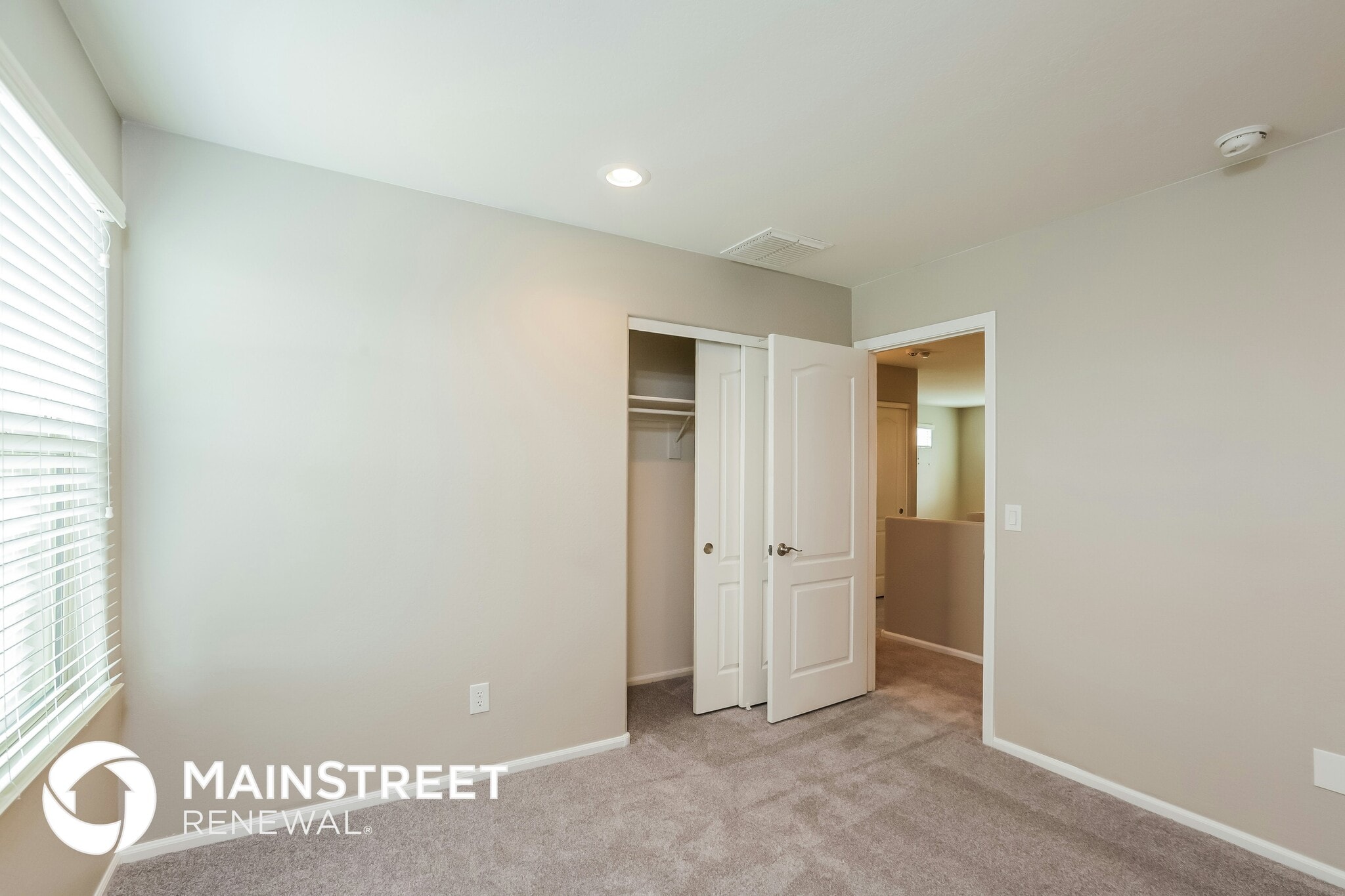 Building Photo - 8752 W Superior Ave