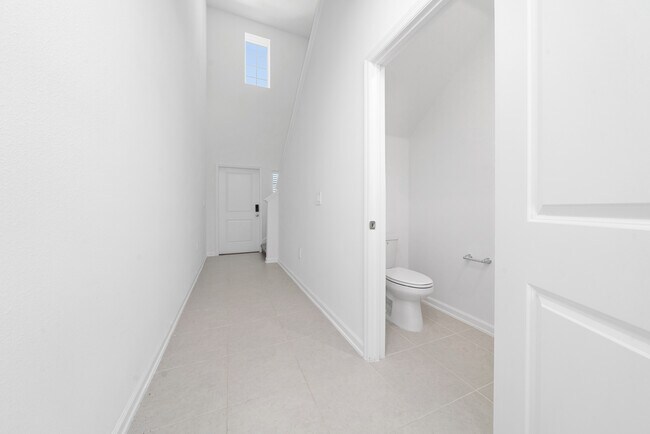 Building Photo - 5858 Le Marin Wy