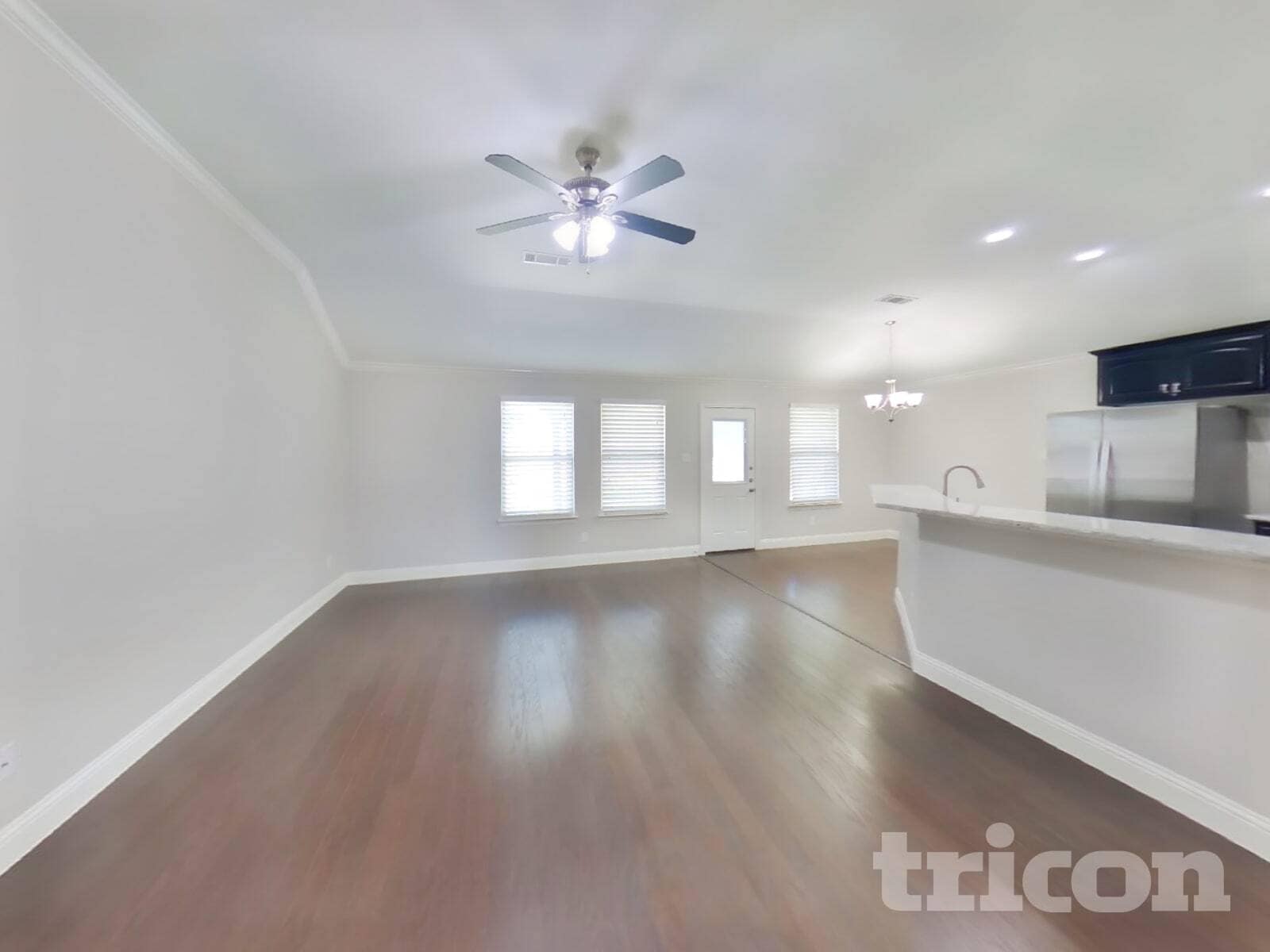 Building Photo - 123 Sierra Dr