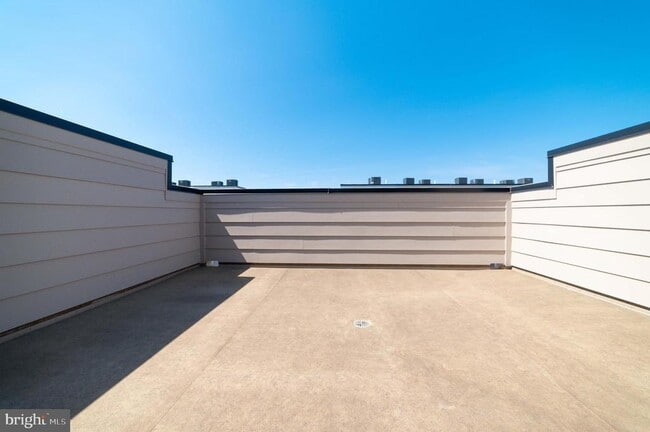 Building Photo - 7306 Blade Dr