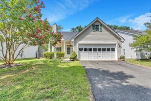Building Photo - 13920 Lord Fairfax Pl