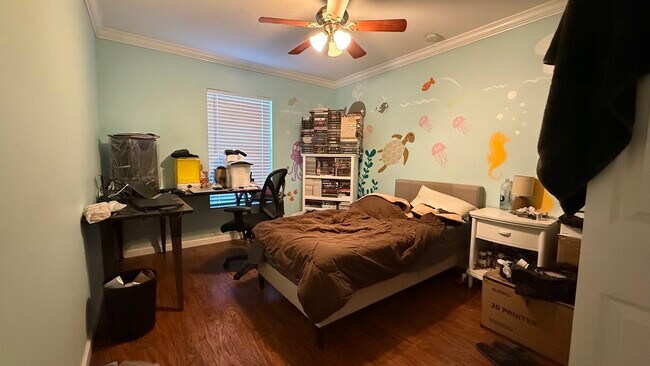 Building Photo - 3647 SW Ballweg St