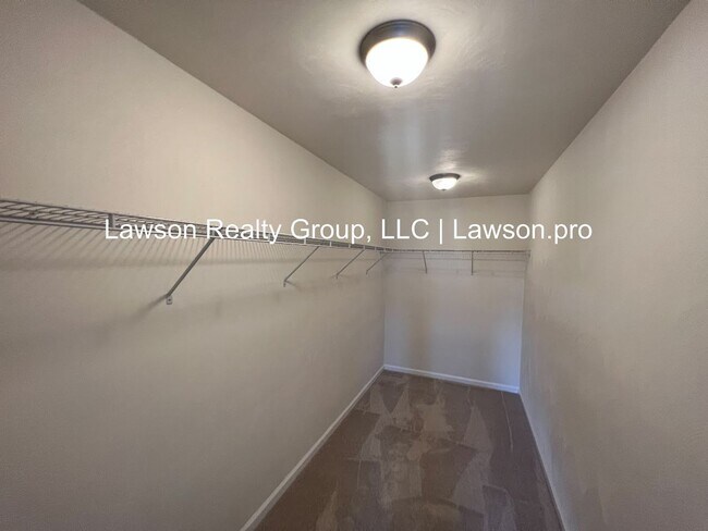 Building Photo - Newer Construction in Vinton with Incredible Mountain Views and  Attached Garage