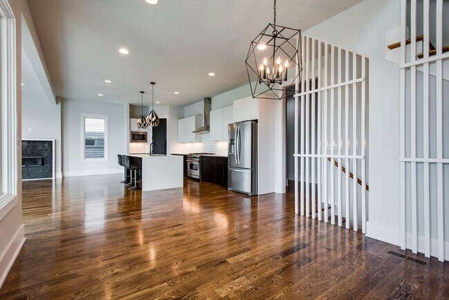 Building Photo - 3304 Trevor St