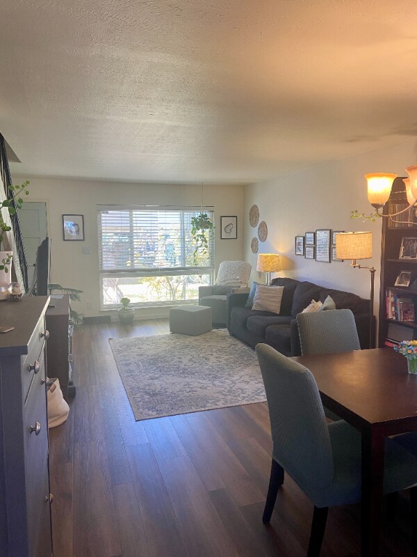 Building Photo - 1173 S Monaco St Pkwy