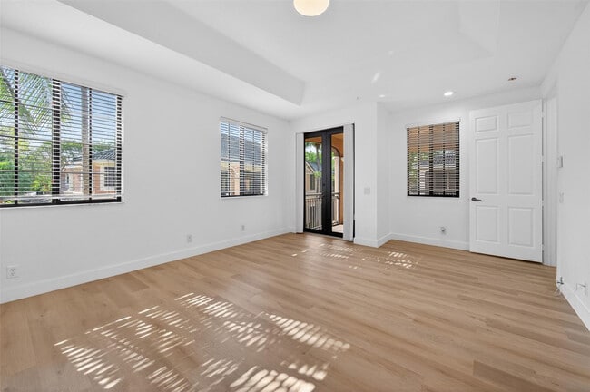 Building Photo - 2678 Center Ct Dr