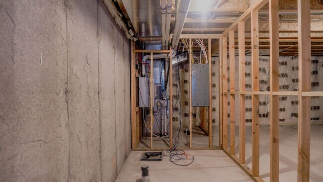 Building Photo - Beautiful 3 bedroom Townhome in Lehi Exchange community!