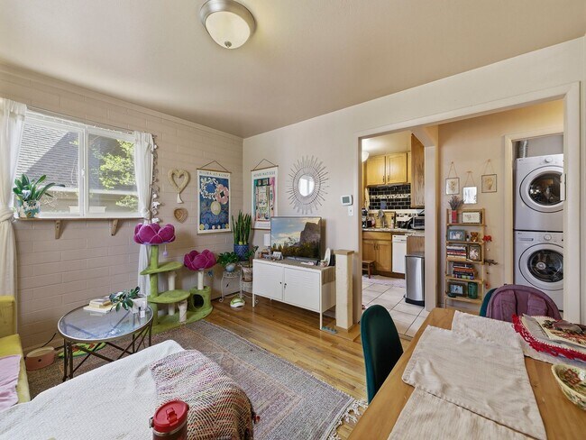 Building Photo - Remington518 (CW-KS)