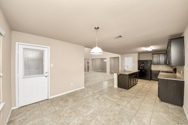 Building Photo - 9326 Limestone Ranch Ln