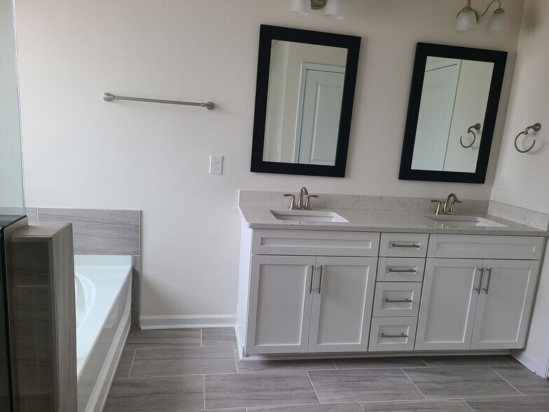 Building Photo - 720 Westec Wy